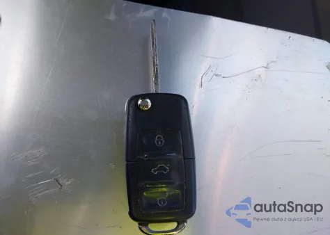 2004 Volkswagen Jetta Gl from USA, damaged, VIN 3VWRA69M44M057220